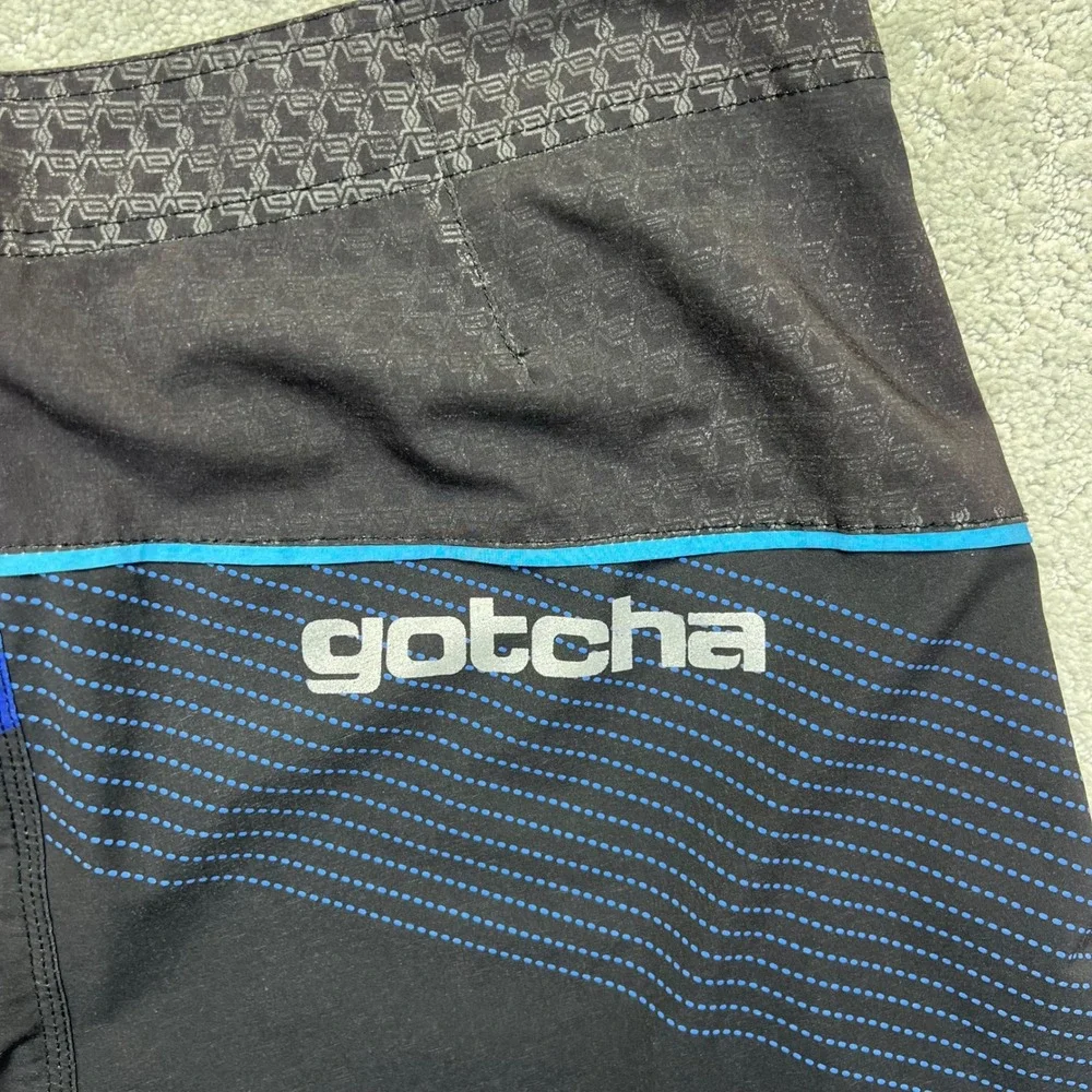 Y2k Gotcha Mens Board Shorts Sz 38 Black Blue Geometric 4-Way Stretch Swim Surf‎